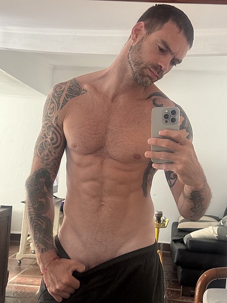 OnlyFans Santi Romeo Free featuring Santi Romeo naked Pics - Image 2 of 21  in Gay category  