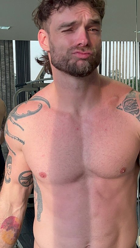 OnlyFans Santi Romeo Free featuring Santi Romeo naked Pics - Image 15 of 21  in Gay category  