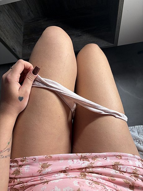 OnlyFans Ketty Moon featuring Ketty Moon, OnlyFans Ketty Moon Porn XXX - Image 8 of 10  in Model category   featuring Ketty Moon, OnlyFans Ketty Moon 