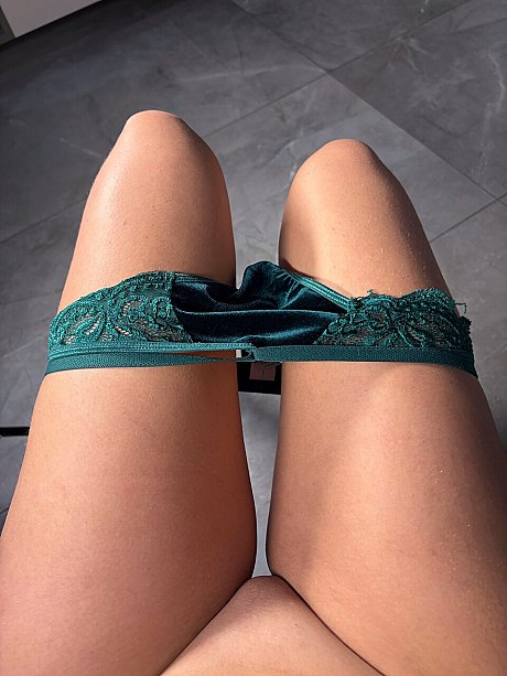 OnlyFans Ketty Moon featuring Ketty Moon, OnlyFans Ketty Moon Porn XXX - Image 9 of 10  in Model category   featuring Ketty Moon, OnlyFans Ketty Moon 