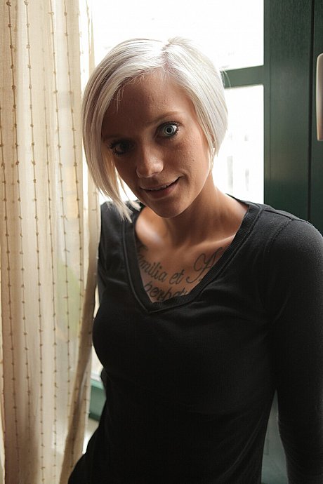 Beautiful tattooed babe shows her pretty delicious melons and her hot behind - Image 19 of 21  in Babe category  