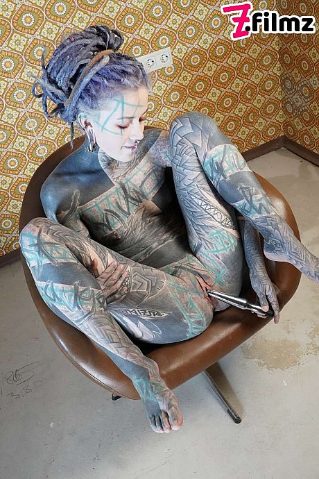 Tattooed slut GF woman Anuskatzz pleasures her twat with a sex machine in her behind - Image 4 of 15  in Dildo category   featuring Anuskatzz 