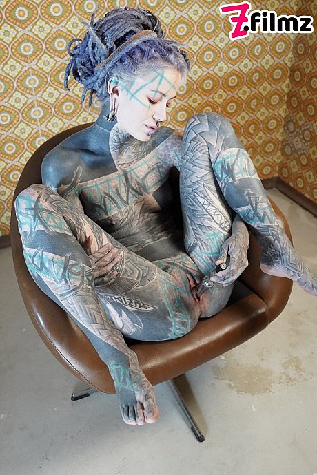 Tattooed slut GF woman Anuskatzz pleasures her twat with a sex machine in her behind - Image 5 of 15  in Dildo category   featuring Anuskatzz 