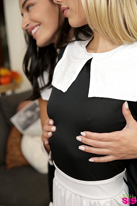 Brunette Emily Willis & yellow-haired Sky Pierce in pilgrim outfits peel & get pounded - Image 4 of 20  in Teen category   featuring Emily Willis, Jake Adams, Sky Pierce 