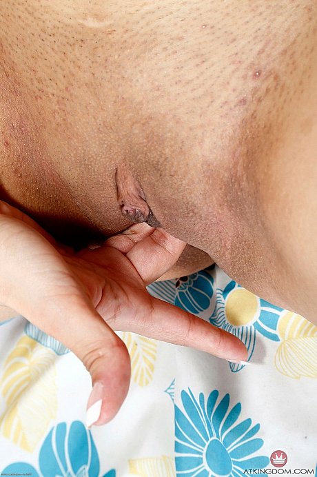 Sweet Italian woman Jessica Pink giving appetizing closeups of her shaved twat - Image 14 of 20  in Ass category   featuring Jessica Pink 