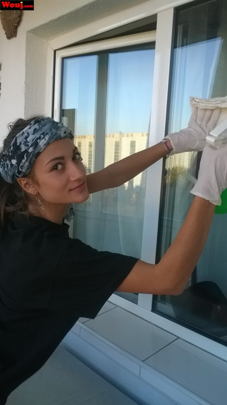 Cute housewife WouJ flaunts her humongous butt while cleaning the windows outdoors - #612684