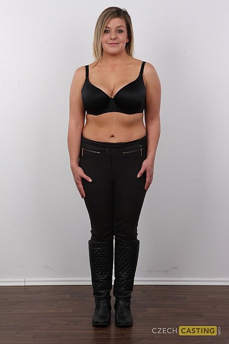 Amateur model with humongous titties spreads her legs after standing nude - Image 4 of 20  in Pussy category   featuring Veronika 