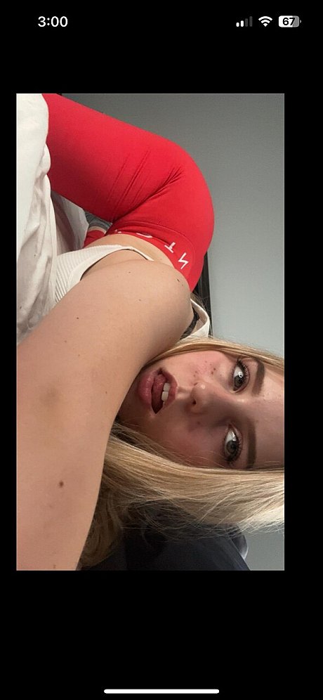 OnlyFans Madison Rose Hot Images - Image 7 of 10  in Model category  