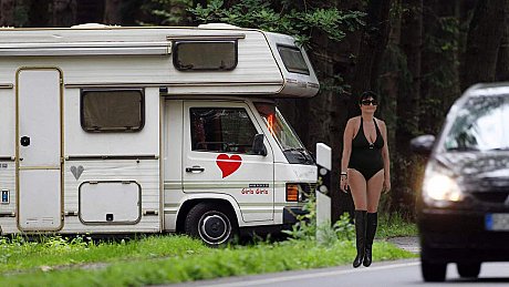 Cougar street hooker Mariolitta has sexual intercourse with strangers - Image 7 of 21  in Outdoor category   featuring mariolitta 
