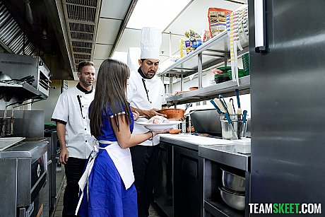 Team Skeet starring Bunny Fae, Gi Joey, Giovanni, Juan Largo nude Gallery - Image 6 of 21  in Teen category   featuring Juan Largo, Nicky Rebel, GI Joey, bunny fae, Giovanni 