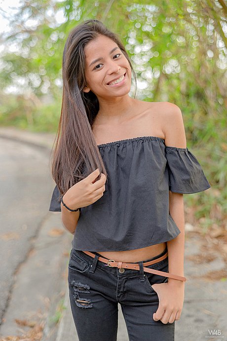 Watch 4 beauty Karin Torres - Image 5 of 20  in Model category   featuring Karin Torres 