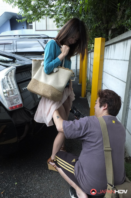 Japanese whore gf girl Tomomi Matsuda gives a oral sex in a bathroom before upskirt play - #1484590