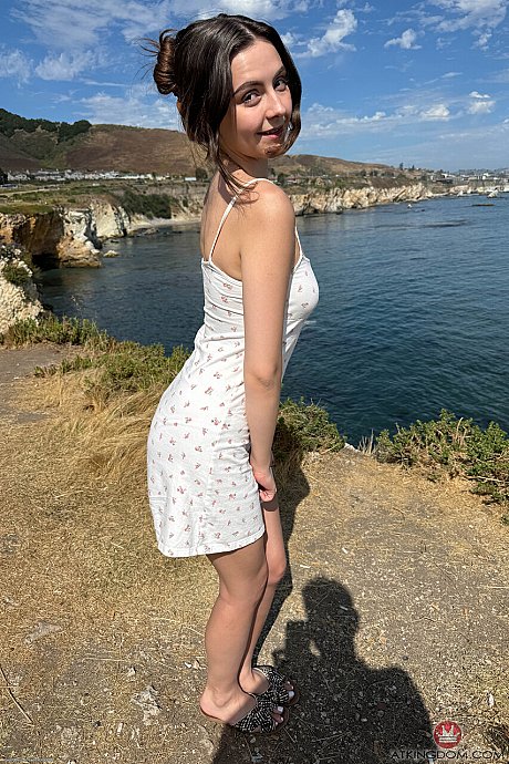 ATK Galleria starring Serena Hill XXX Gallery - Image 3 of 21  in Close Up category   featuring Serena Hill 