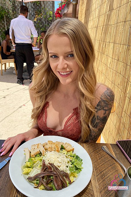 Amateur GF Paris White exposes her nice boobs and spreads her holes - Image 16 of 21  in Outdoor category   featuring Paris White 