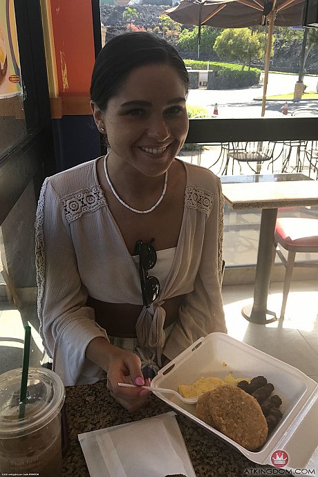 ATK Galleria Zoe Bloom - Image 10 of 20  in Outdoor category   featuring Zoe Bloom