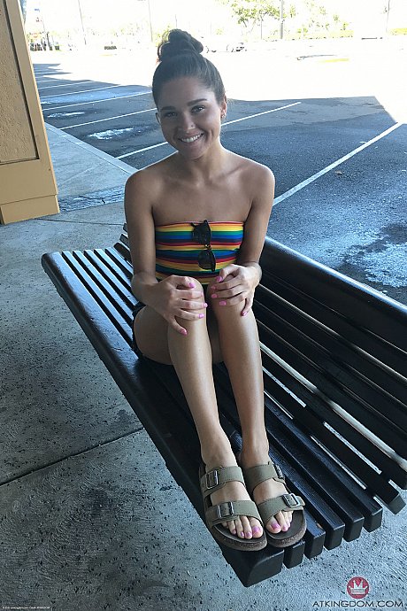 ATK Galleria Zoe Bloom - Gallery #29362