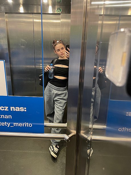 OnlyFans Julia Kiss Sex Pics - Image 20 of 21  in Model category  