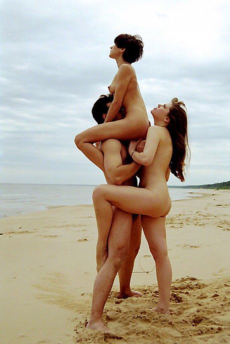 Teen Dreams undressed XXX - Image 15 of 16  in Outdoor category  