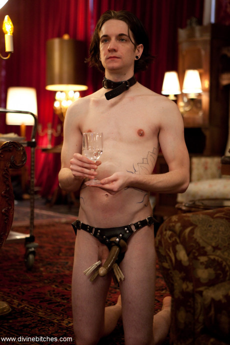 Dominant hoes discipline and peg their undressed male slaves at a BDSM party