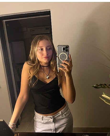 OnlyFans Estell Aily Estell Aily - Image 6 of 20  in Model category   featuring Estell Aily