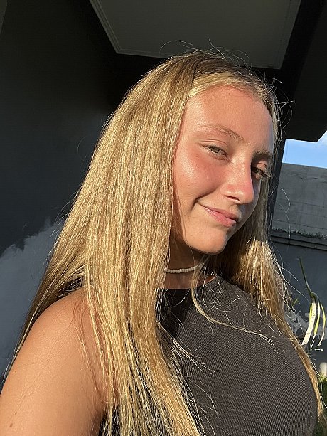 OnlyFans Estell Aily Estell Aily - Image 8 of 20  in Model category   featuring Estell Aily