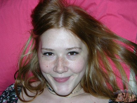 Fresh young redhead Harper grabs her behind while showing her trimmed muff on a bed - #530737