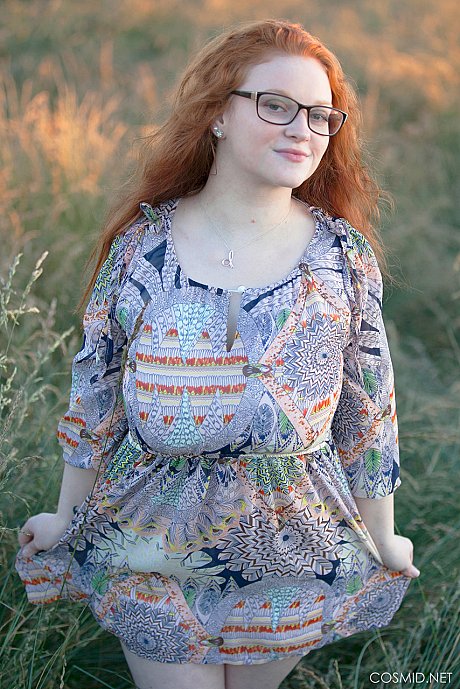 Hot redhead BBW Kaycee looses her gigantic titties and gets on her knees in a field - Image 2 of 16  in Outdoor category   featuring Kaycee Barnes 