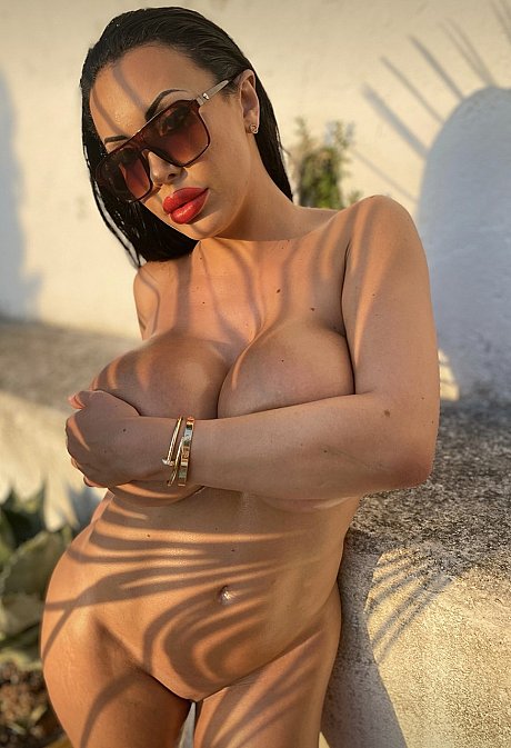 Glamorous OnlyFans babe Anastasia Doll rubs her humongous oily boobies outdoors - Image 2 of 10  in Model category   featuring Anastasia Doll 