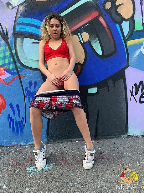 Mr POV starring Allie Addison Hot Photos - Image 7 of 21  in Spreading category   featuring Allie Addison 