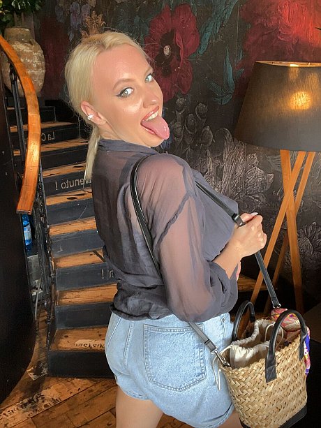 OnlyFans Sigal blonde starring Sigal blondy XXX Pictures - Image 3 of 20  in Close Up category   featuring Sigal Blonde 