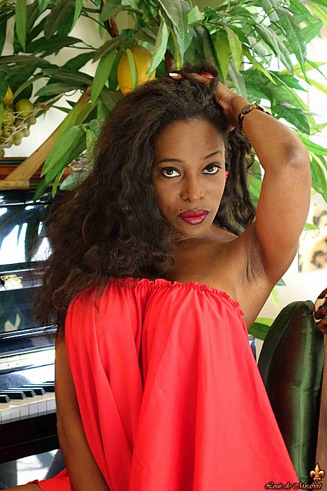 Ebony model shows off her great set of legs in red heels during SFW action - Image 5 of 16  in Model category  