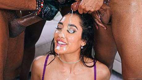 Evil Angel featuring Chloe Amour, Derek Savage, Hollywood Cash undressed Pictures - Image 18 of 21  in Latina category   featuring Rob Piper, Musa Phoenix, Richard Mann, Hollywood Cash, Chloe Amour, Derek Savage 