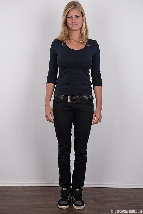 Beautiful attractive yellow-haired Adriana strips off her jeans to show her huge saggy boobs - Image 2 of 20  in Babe category   featuring Adriana 