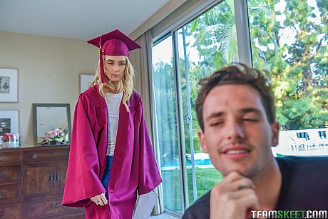 Grad whore girlfriend girl Anastasia Knight tricked by her step brother into open mouth facial