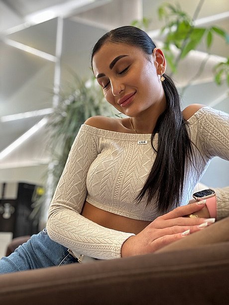 OnlyFans Miss Juliana starring Miss Juliana Sex Photos