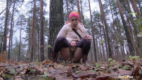 Blonde slut girlfriend girl Anya pulls down her pants for an urgent piss while in a forest - #339377