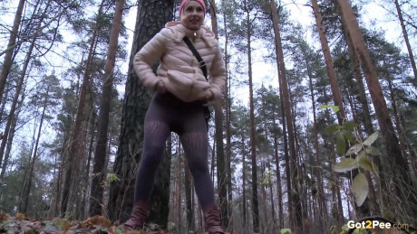 Blonde slut girlfriend girl Anya pulls down her pants for an urgent piss while in a forest - #339388
