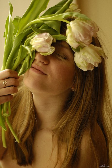 Erotic beauty starring Yana B Hot Porn - Image 20 of 21  in Model category   featuring Yana B 