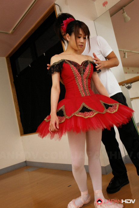 Chinese ballerina Ririka Suzuki blows rod with her juicy natural titties exposed - #253274