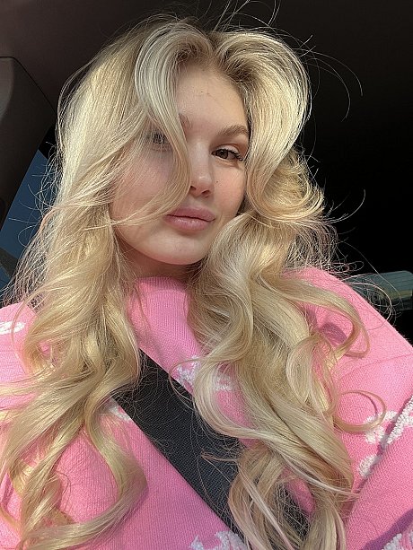 OnlyFans Mimosa Evo Carol Fly - Image 5 of 12  in Model category   featuring Carol Fly 