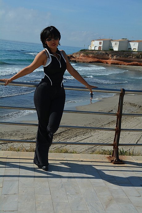 OnlyFans Nerdy B starring Nerdy B XXX Porn Pics - Image 7 of 19  in Teen category   featuring Nerdy B 