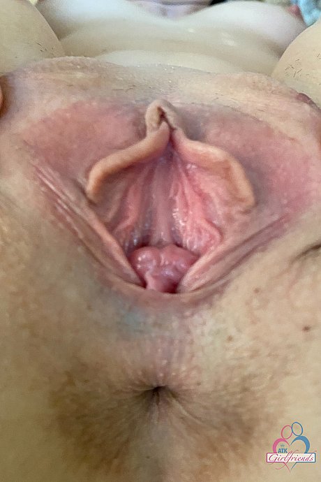 Saucy girl Paris White shows her moist snatch and round behind in a solo - Image 10 of 20  in Close Up category   featuring Paris White 