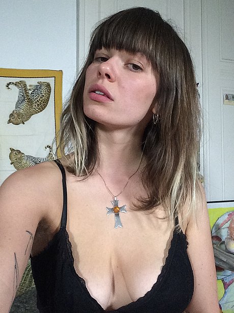 Ersties Sex Gallery - Image 1 of 21  in Babe category  