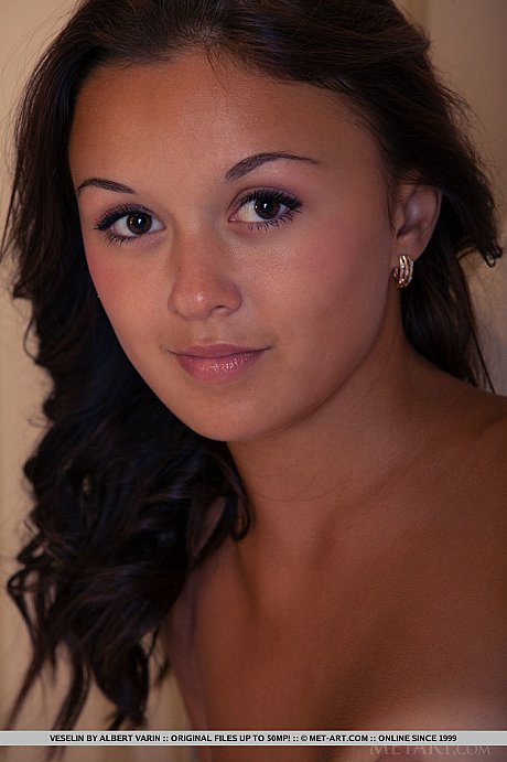 Petite teenie babe baring tight ass and tiny boobs while undressing - Image 7 of 18  in Babe category   featuring Veselin 