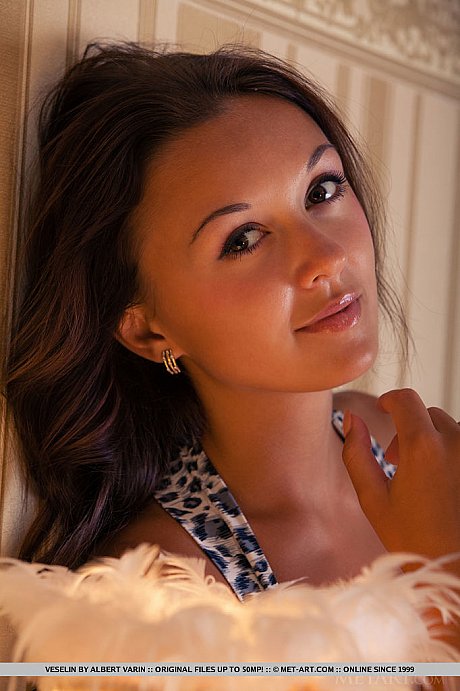 Petite teenie babe baring tight ass and tiny boobs while undressing - Image 16 of 18  in Babe category   featuring Veselin 