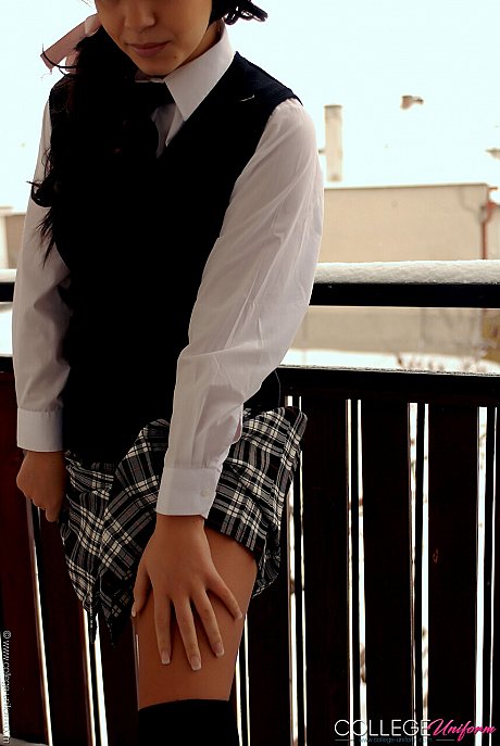 College Uniform featuring Samantha Buxton Sex Pictures - Image 4 of 21  in Schoolgirl category   featuring Samantha Buxton 