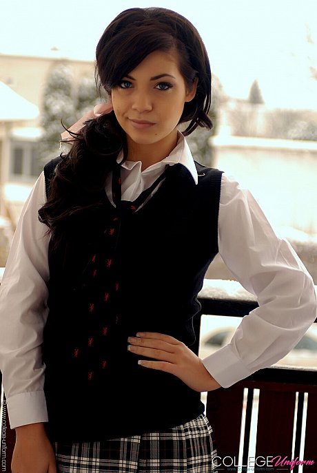 College Uniform featuring Samantha Buxton Sex Pictures - Image 5 of 21  in Schoolgirl category   featuring Samantha Buxton 