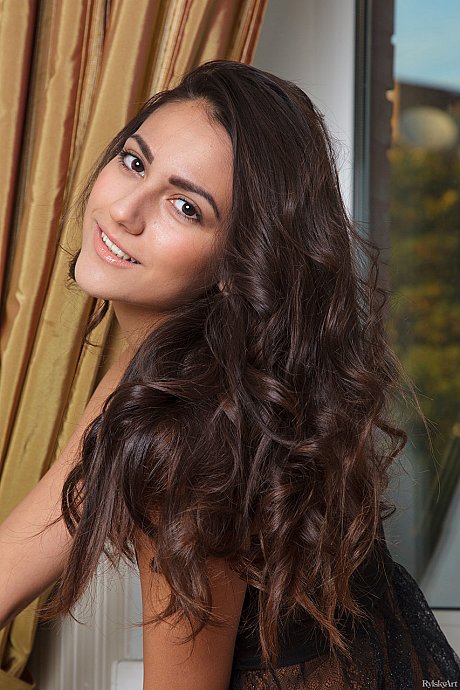 Ravishing model-like young Cira Nerri takes off her clothes and poses on a couch - Image 2 of 20  in Pussy category   featuring Cira Nerri 