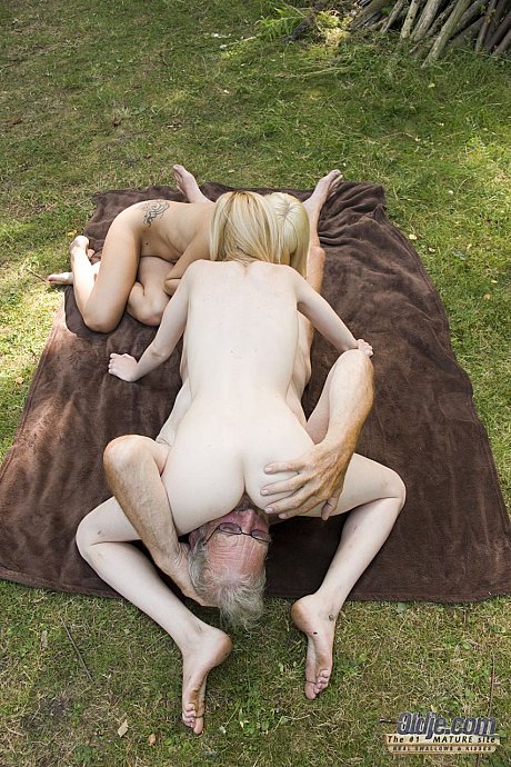 Lucky mature husband boy stud rides two young babes Alice and Nela Elmond in the fresh air - Image 6 of 16  in Pussy category   featuring Peter, Alice, Nela Elmond 