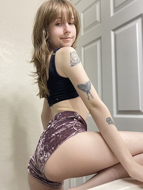 OnlyFans Bitsy Bella naked XXX - Image 9 of 14  in Model category  